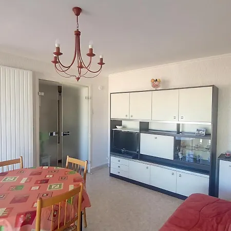 Apartment Type 2 Avec Balcon Et Parking - - Fr-1-331-216 Les Sables-dʼOlonne